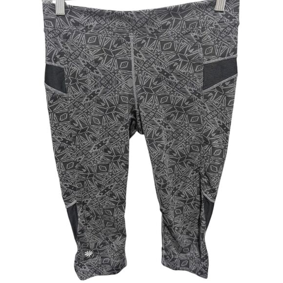 ATHLETA Cairo Bare To Run  Capri Crop Size Small - Picture 2 of 3